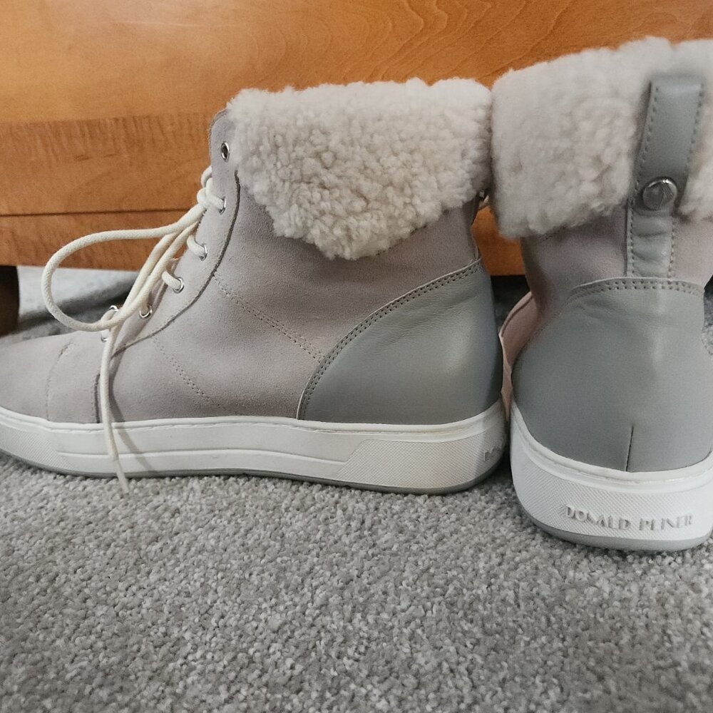 Donald J. Pilner Real Fur Suede Boots - Size 10 - Picture 5 of 6